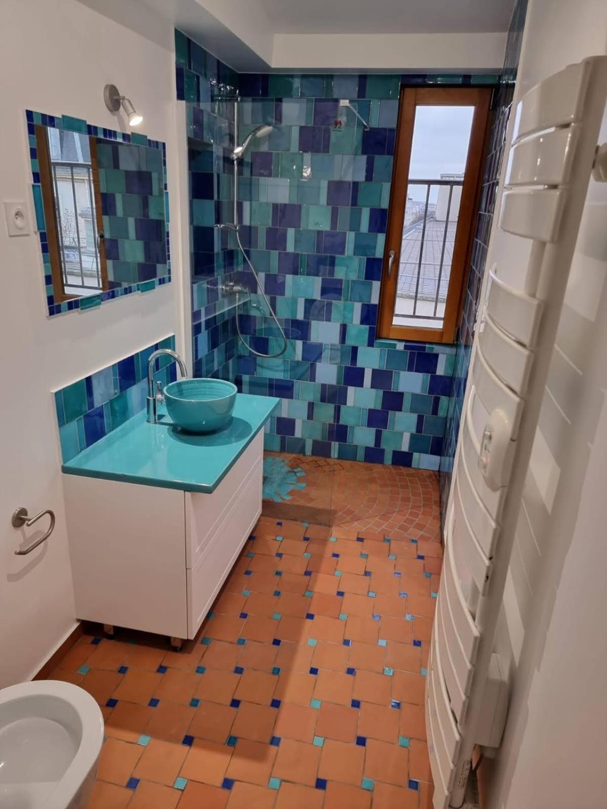 5 Au Dernier Etage * Parijs