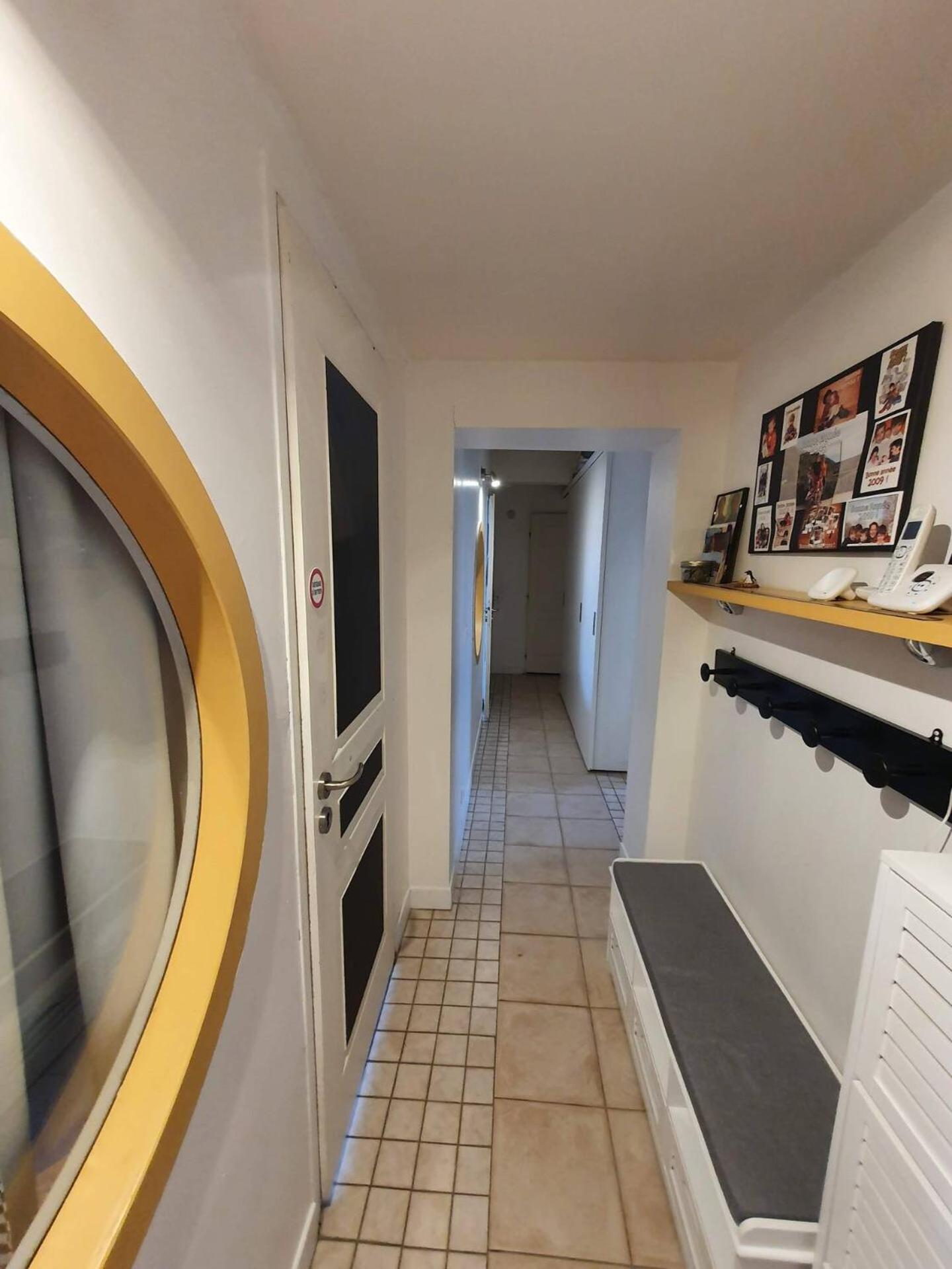Appartement 5 Au Dernier Etage *